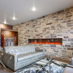 Cobblestone Hotel & Suites - Mosinee - Lobby