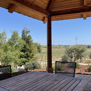 Pear Valley - the view from the covered patio - Wineries Near Me - Paso Robles, California