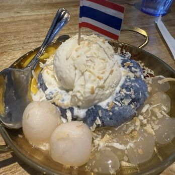 Must be Thai - Dessert- surprisingly very good, without being overwhelmingly sweet - Thai Near Me - San Jose, California