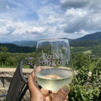 Point Lookout Vineyards - Riesling - Wine Tasting Room Near Me - Hendersonville, North Carolina Point Lookout Vineyards - Riesling - Wine Tasting Room Near Me - Hendersonville, North Carolina