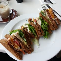 Vanilla Bean & Lime Cafe - Best BLT sandwich!
