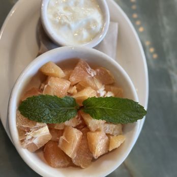 Urth Caffé-Pasadena - Fresh Grapefruit Bowl - Cafes Near Me - Pasadena, California Urth Caffé-Pasadena - Fresh Grapefruit Bowl - Cafes Near Me - Pasadena, California