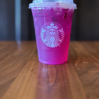 Starbucks - Grande Mango Dragonfruit Lemonade - Coffee & Tea Near Me - Rancho Cucamonga, California Starbucks - Grande Mango Dragonfruit Lemonade - Coffee & Tea Near Me - Rancho Cucamonga, California