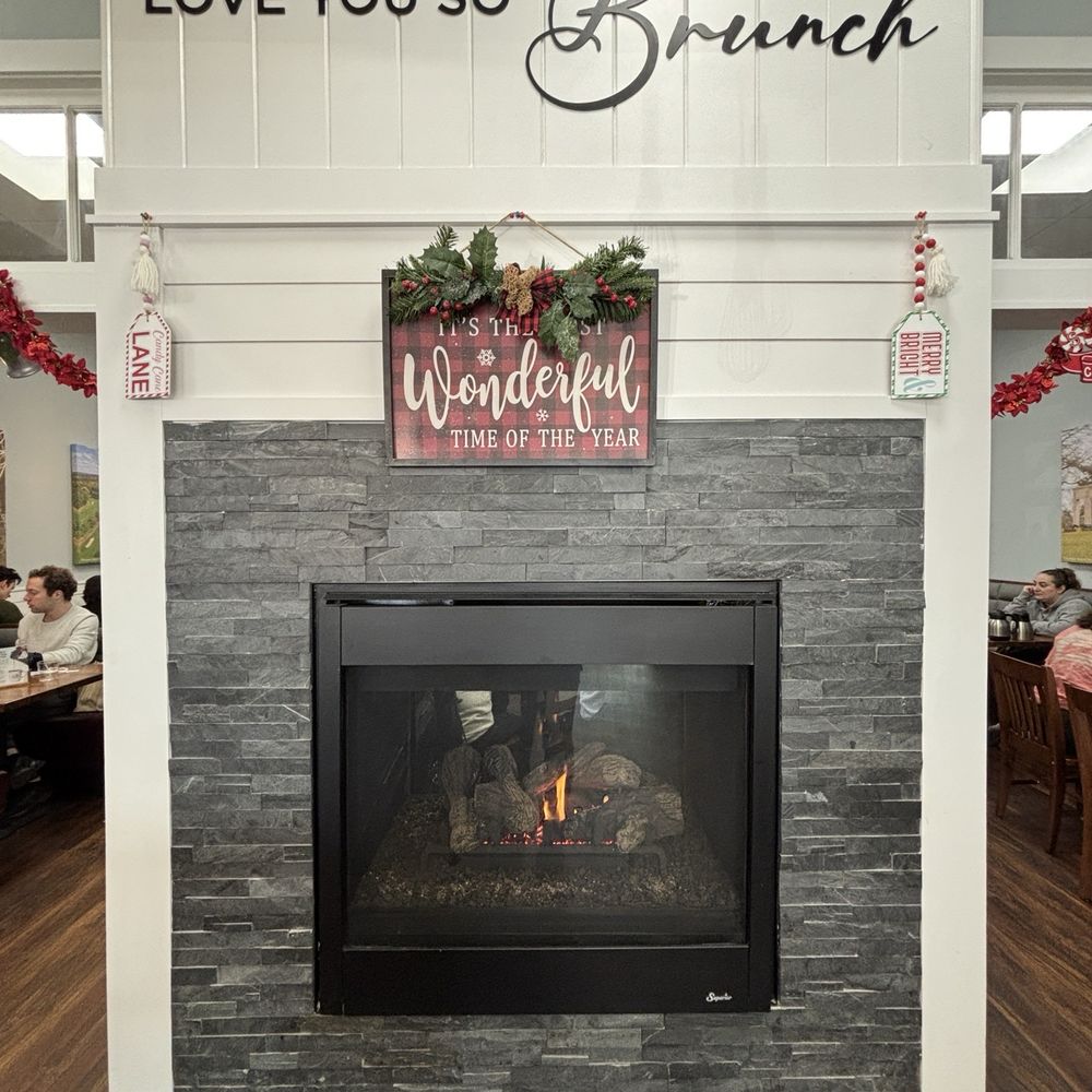 Turning Point - Toasty fireplace - Coffee & Tea Near Me - Paramus, New Jersey Turning Point - Toasty fireplace - Coffee & Tea Near Me - Paramus, New Jersey