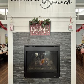 Turning Point of Paramus - Toasty fireplace - Coffee & Tea Near Me - Paramus, New Jersey