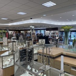 Dillard's