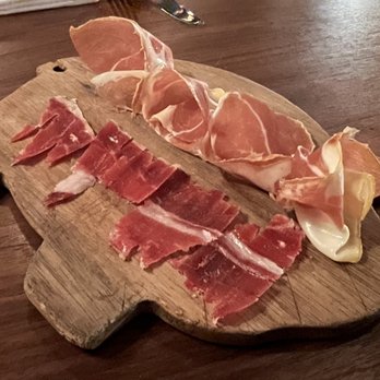 Mama Delia - Jamón Vs Jamón - Spanish Near Me - Chicago, Illinois Mama Delia - Jamón Vs Jamón - Spanish Near Me - Chicago, Illinois