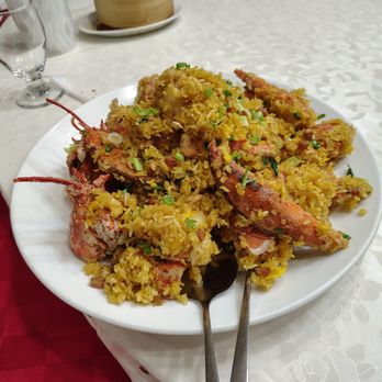 Empire Dim Sum - Cantonese-style Lobster in Garlic Sticky Rice - Dim Sum Near Me - Brooklyn, New York Empire Dim Sum - Cantonese-style Lobster in Garlic Sticky Rice - Dim Sum Near Me - Brooklyn, New York