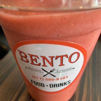 Bento Kitchen Cravings - Strawberry Freeze (16 oz.) - Korean Near Me - Lansing, Michigan