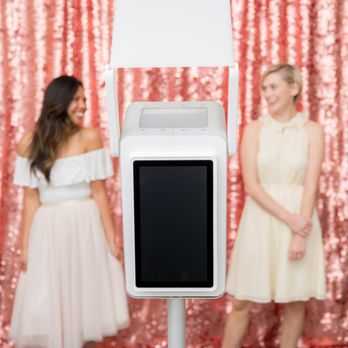 Boothmoji - Photo Booth Rentals Near Me