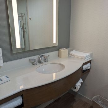 Hilton Garden Inn Devens Common - Hotels Near Me - Devens, Massachusetts