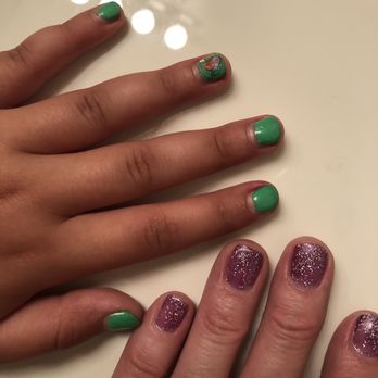 Princess Nails & Spa - Day 12 manicures.  Gel polish held up very well. - Nail Salons Near Me - Signal Hill, California