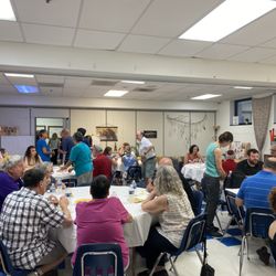 Congregation Adat Reyim - A packed house enjoying a Shabbat dinner together.