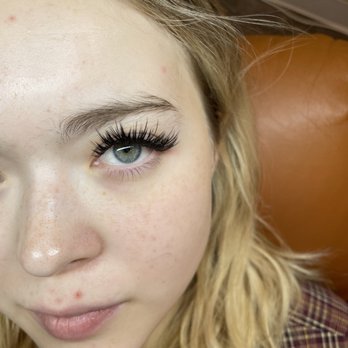 Chee Artistry - Eyelash Service Near Me - Vancouver , Washington