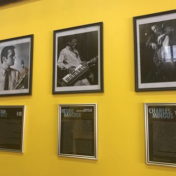 Jazzy B's - Photos of jazz greats adorn the walls - Food Trucks Near Me - Lee's Summit, Missouri