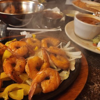 Mexicano Grill 2 - a plate of shrimp and vegetables - Mexican Near Me - Temple, Texas