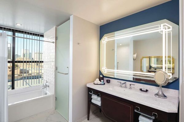 The Higgins Hotel New Orleans, Curio Collection by Hilton by null