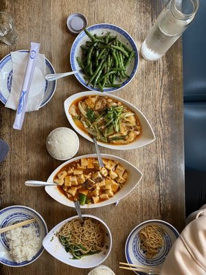 HUPO琥珀 | Best Szechuan Food in LIC by null