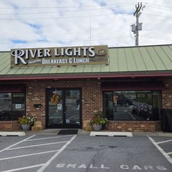 River Lights Cafe