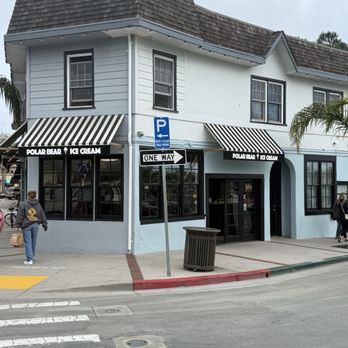 Polar Bear Ice Cream - Outside - Ice Cream & Frozen Yogurt Near Me - Capitola, California