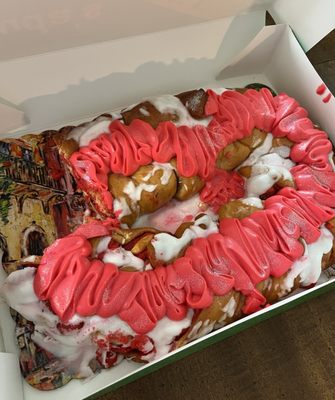 Caluda's King Cake by null