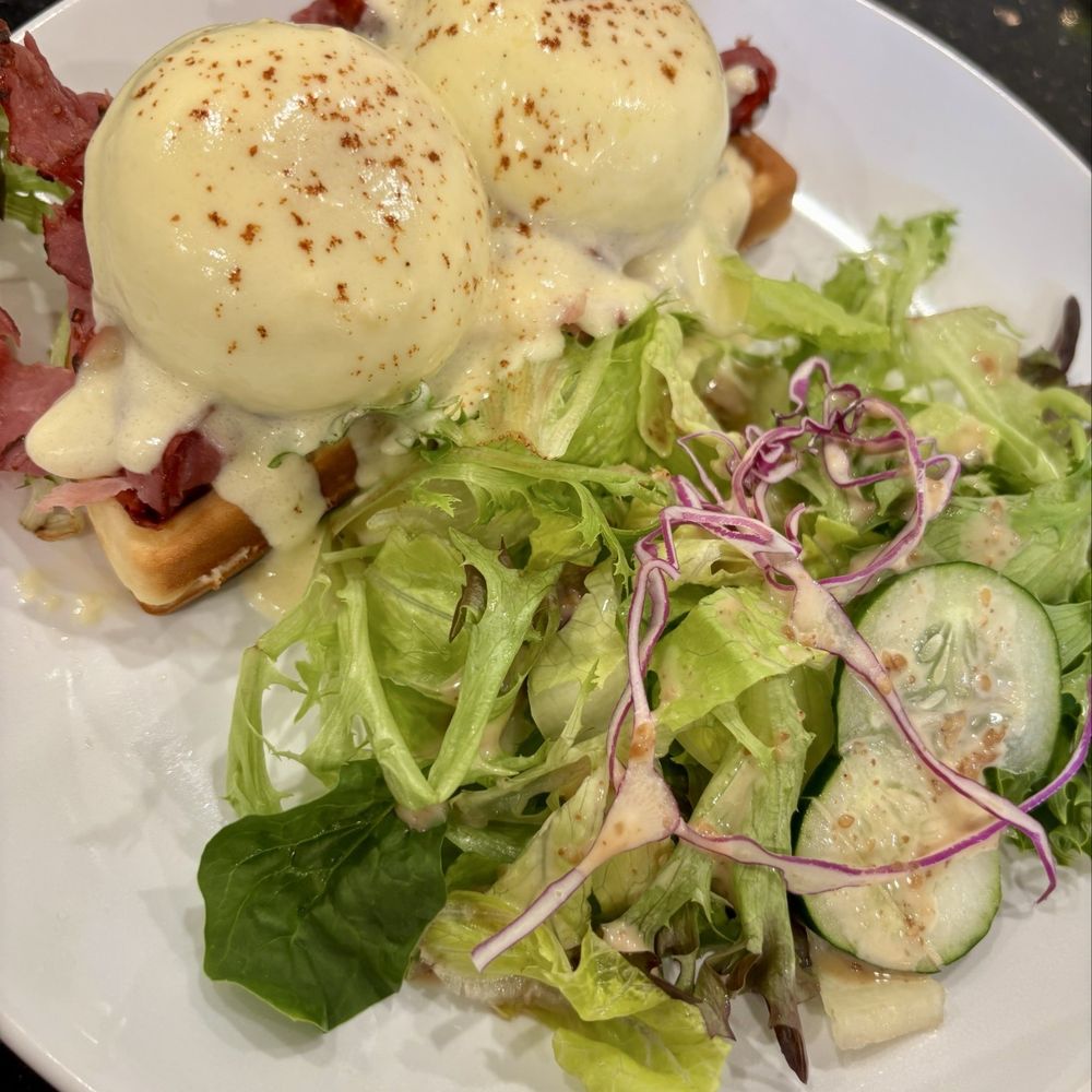 Beef Pastrami Benedict Beef Pastrami Benedict