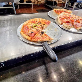 Stevi B's Pizza Buffet - Pizzas on the buffet - Pizza Near Me - Duluth, Georgia Stevi B's Pizza Buffet - Pizzas on the buffet - Pizza Near Me - Duluth, Georgia