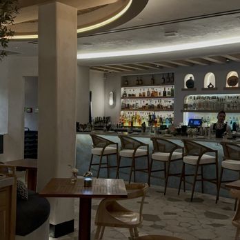 Ilya Restaurant - Bar area - Mediterranean Near Me - San Clemente, California Ilya Restaurant - Bar area - Mediterranean Near Me - San Clemente, California