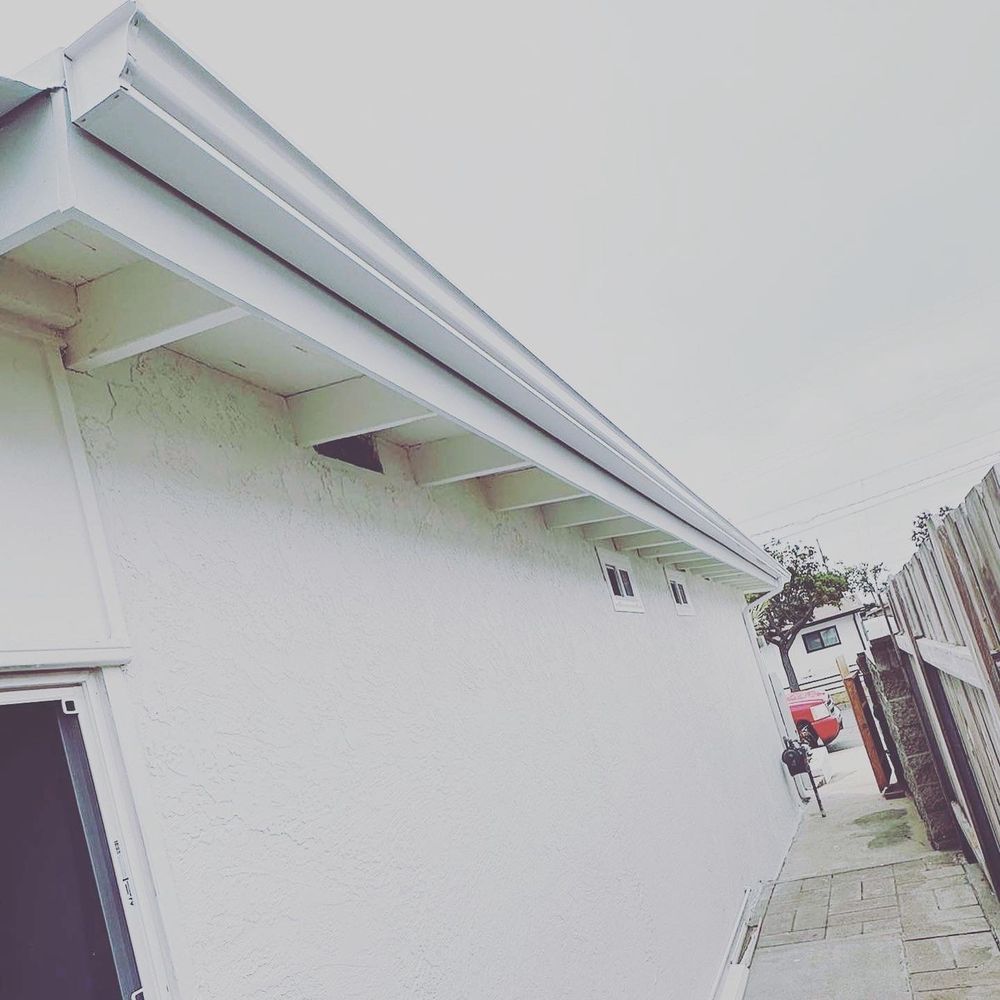 Slide of Peak Gutters