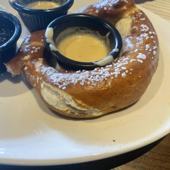 Thirsty Lion - Oven Baked Soft Pretzel - American Near Me - Dallas, Texas