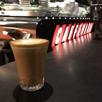 Caffe Vita Fremont - Pacnor - Coffee & Tea Near Me - Seattle, Washington