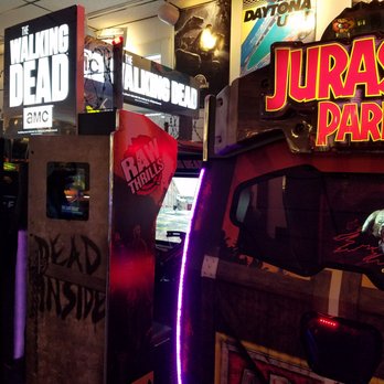 Diversions Game Room - Arcades Near Me - San Antonio, Texas