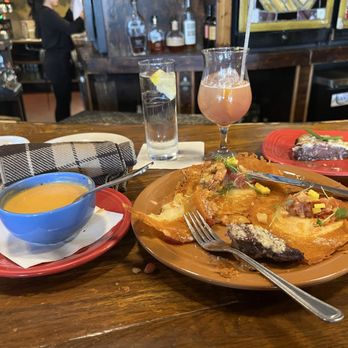 Santiago's Bodega - Tapas Bars Near Me - Orlando, Florida Santiago's Bodega - Tapas Bars Near Me - Orlando, Florida