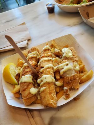 Lolo’s on the Water by null