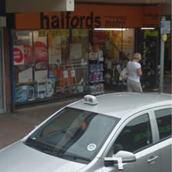 Halfords - Google street view