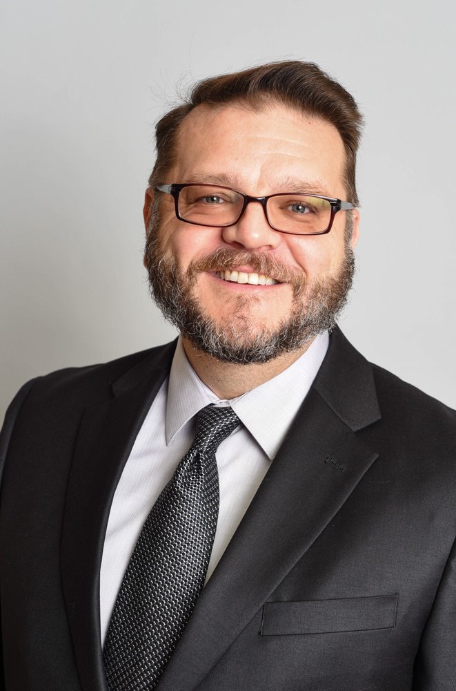 LARGE CHIROPRACTIC CLINIC Updated August 2024 3572 Brodhead Rd