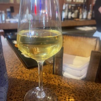 The Cross Eyed Bear - $9 glass of wine? - Burgers Near Me - Marion, Illinois