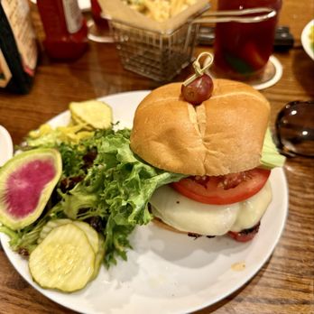 Napa Valley Burger Company - Silverado Veggie Burger - New American Near Me - Sausalito, California Napa Valley Burger Company - Silverado Veggie Burger - New American Near Me - Sausalito, California