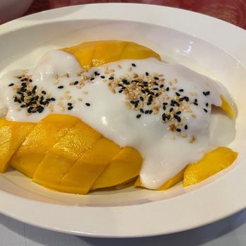 Golden Bamboo Vegetarian Restaurant - Mango sticky rice - Vegetarian Near Me - San Jose, California