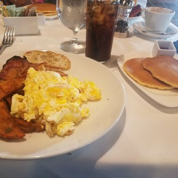 Marfil Bistro - Marfil breakfast - Breakfast & Brunch Near Me - Doral, Florida Marfil Bistro - Marfil breakfast - Breakfast & Brunch Near Me - Doral, Florida