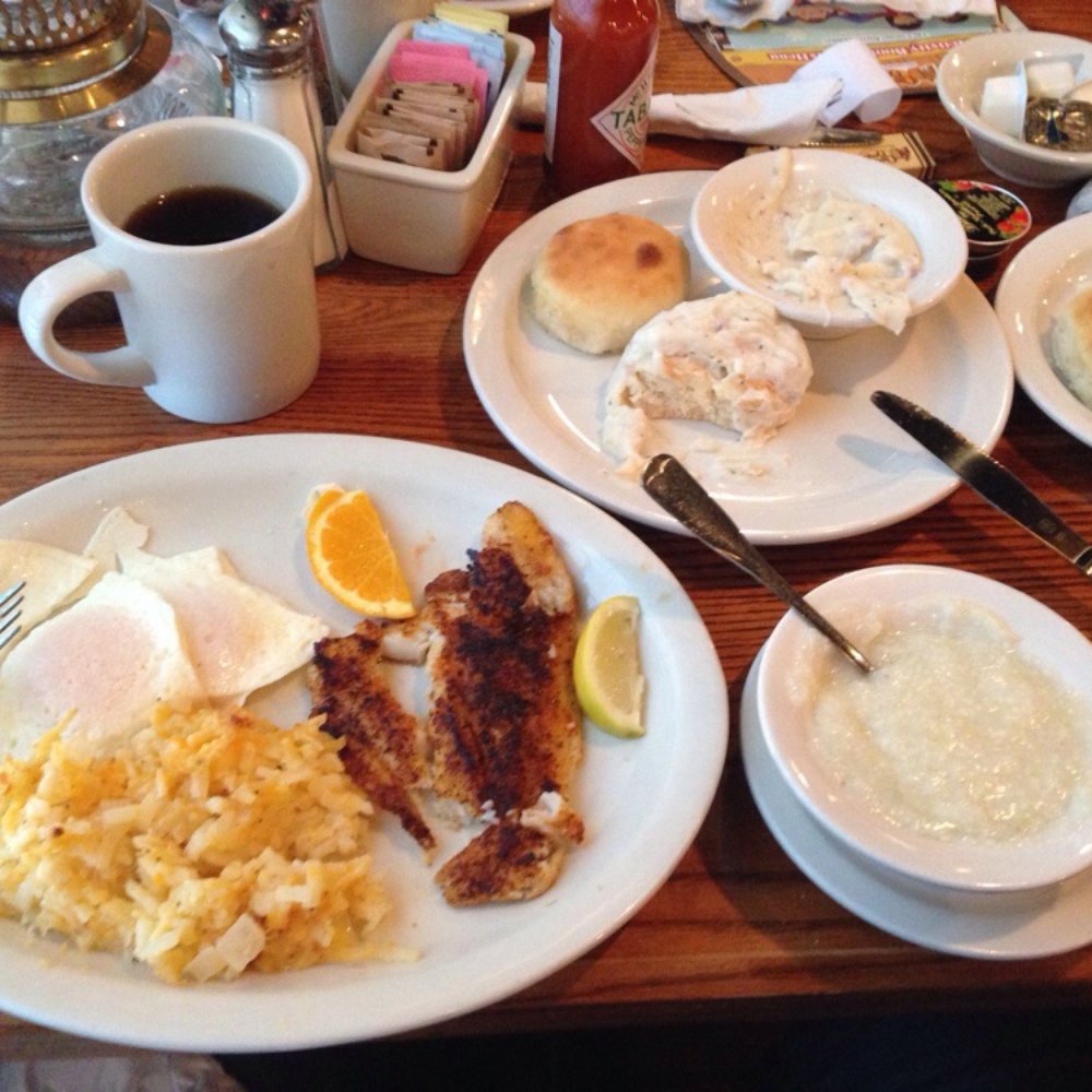 Cracker Barrel Old Country Store - Yum! - Breakfast & Brunch Near Me - Cambridge, Ohio Cracker Barrel Old Country Store - Yum! - Breakfast & Brunch Near Me - Cambridge, Ohio