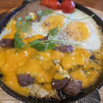 Petit Saigon Corner - Vietnamese Near Me - Westminster, California