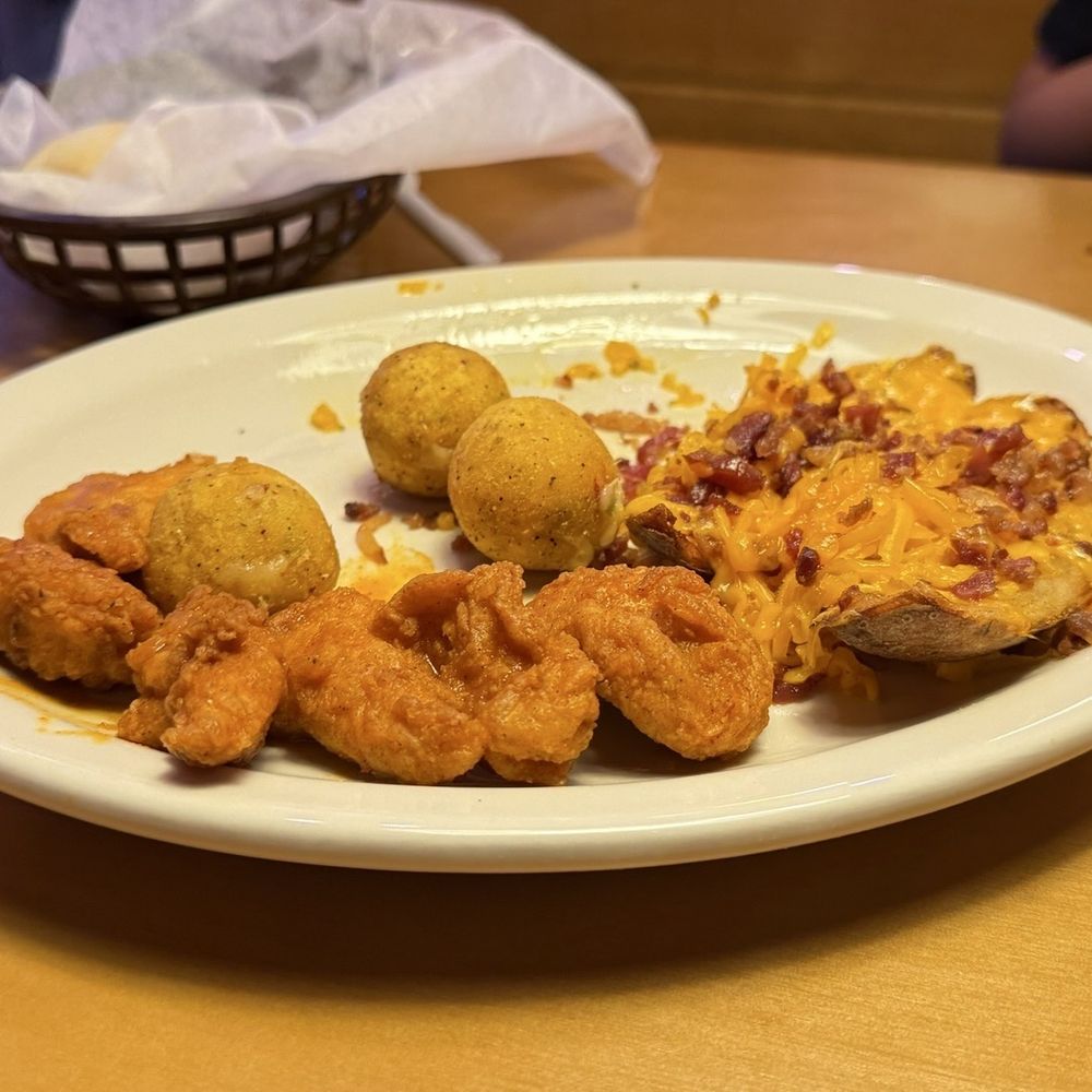 Texas Roadhouse - Combo Appetizer - Steakhouses Near Me - Orem, Utah Texas Roadhouse - Combo Appetizer - Steakhouses Near Me - Orem, Utah