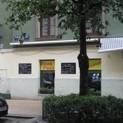 Café Crossover