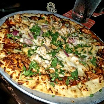 Yard House - BBQ chicken pizza - New American Near Me - Orlando, Florida