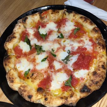 Sei Pizza Bar - Margherita Pizze - Pizza Near Me - Los Angeles, California