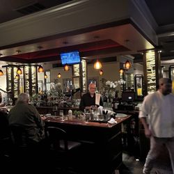 Anton & Michel Restaurant - Bar area