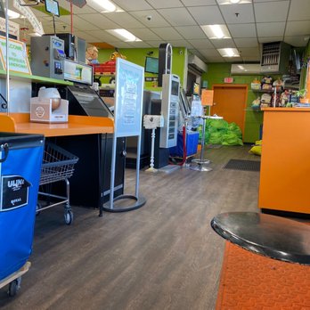 Supersuds Laundromat - Laundromat Near Me - Medford, Massachusetts
