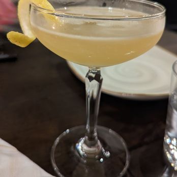 Saffron Modern Indian Dining - Sidecar - Indian Near Me - Milwaukee, Wisconsin Saffron Modern Indian Dining - Sidecar - Indian Near Me - Milwaukee, Wisconsin