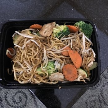 Thai House - Chicken chow me in! No chicken! - Thai Near Me - Bakersfield, California Thai House - Chicken chow me in! No chicken! - Thai Near Me - Bakersfield, California
